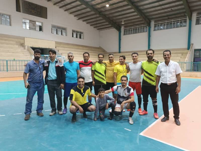 صعود تیم فوتسال اداره کل راه وشهرسازی جنوب کرمان به فینال مسابقات هفته بسیج